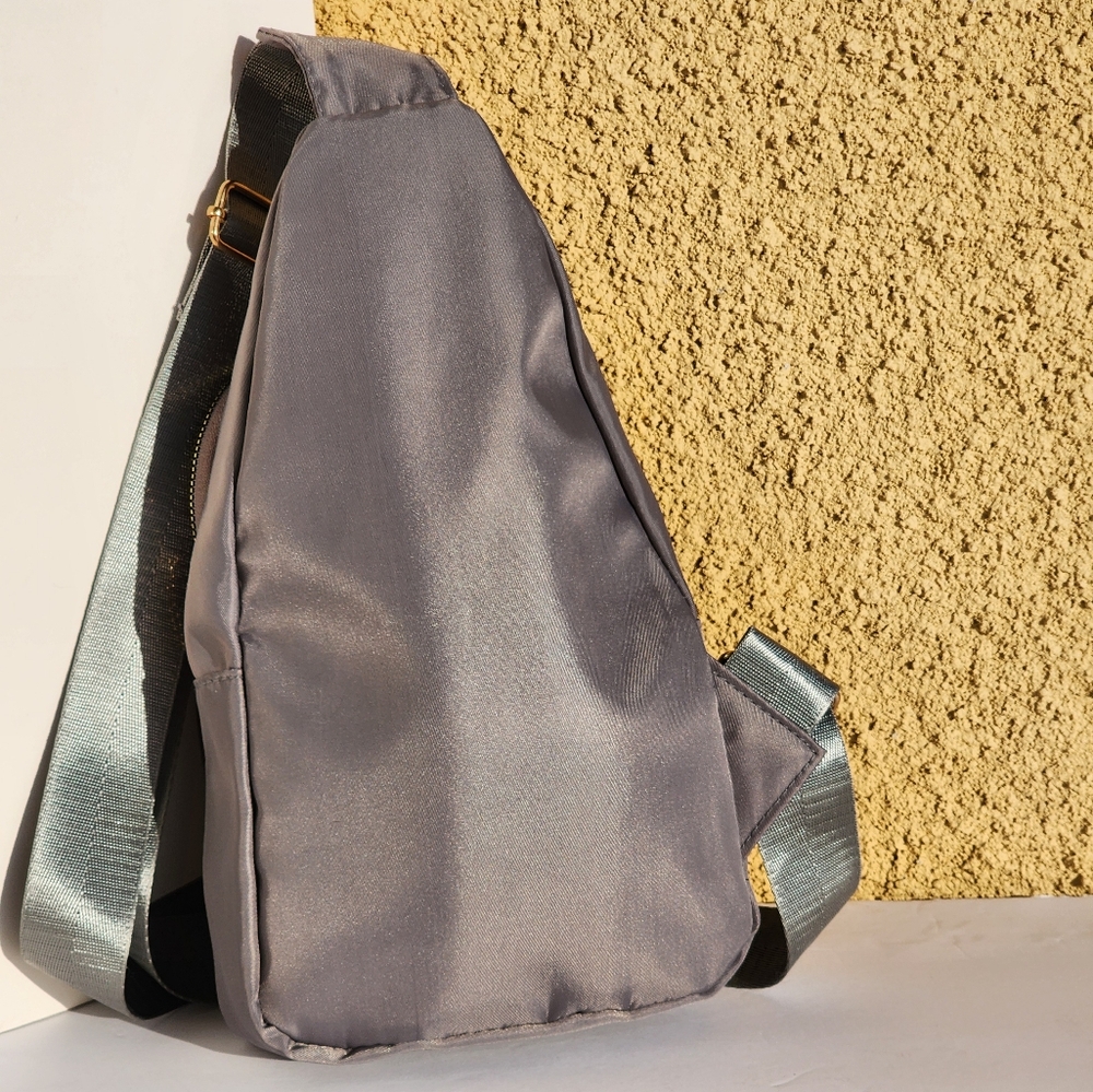 Stylish Grey Sling Bag for Women 4 Zipper Pocket Crossbody Bags Purse - Picture 5 of 7